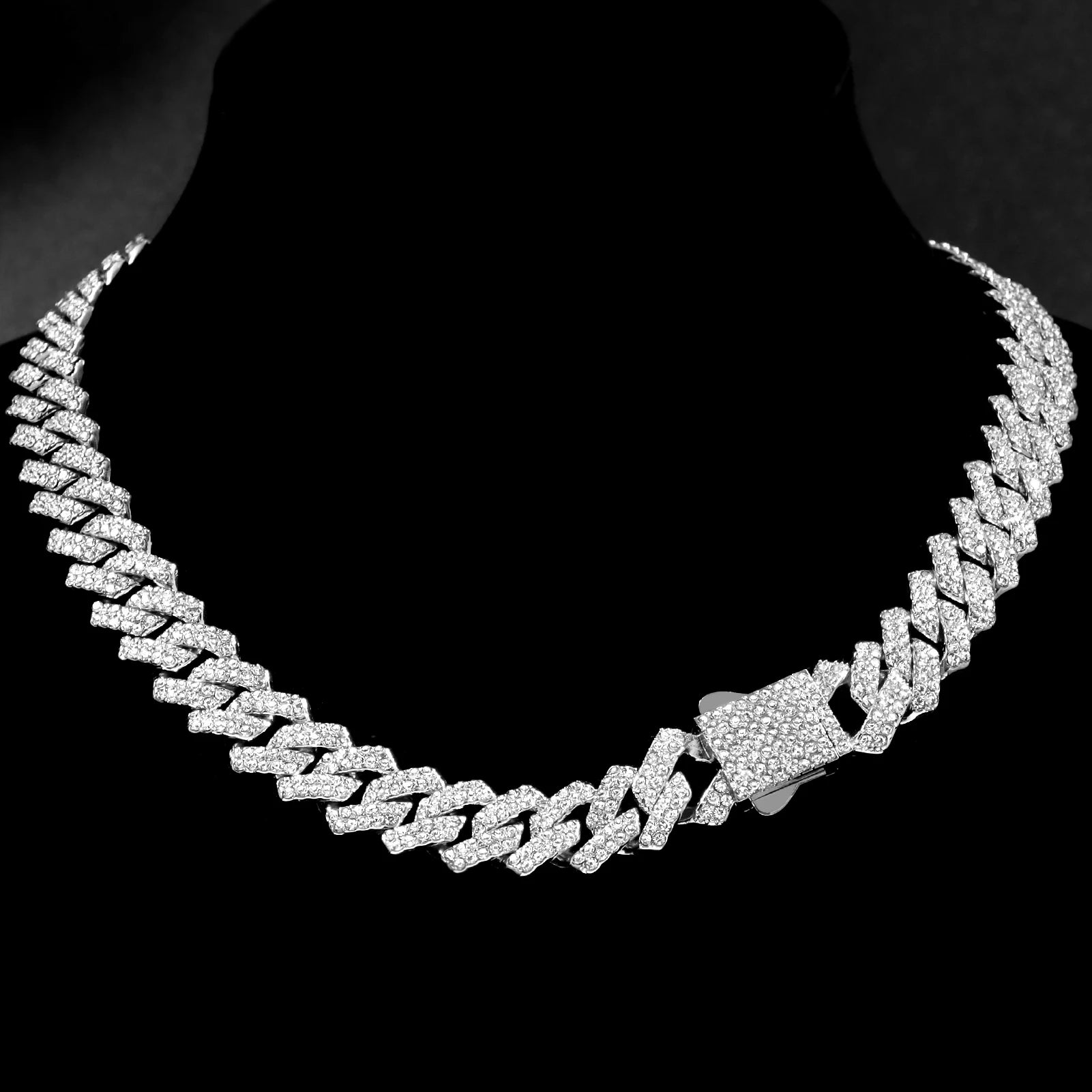Chaîne Cubaine Iced Out Jakehoe™ - Plaqué Diamant 2 Rangées